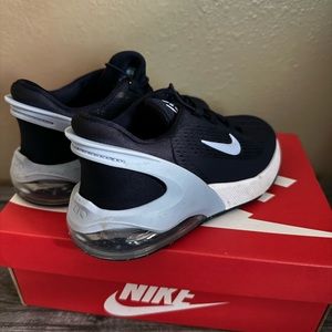 Little boys Nike Air Max
